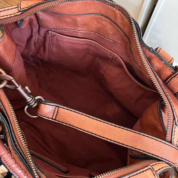 Liebeskind Berlin Leather Bag - Picture 5 of 5